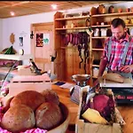 Sonnleit'n 5 Farm stay *