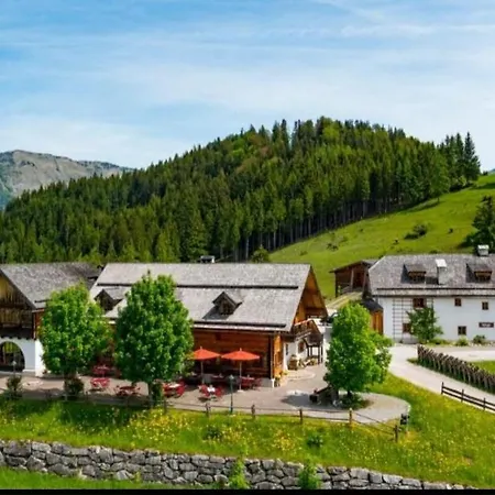 Sonnleit'n 5 Farm stay